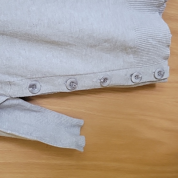 Sweater - Picture 3 of 3